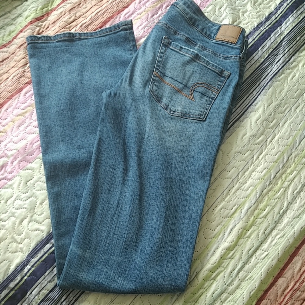 American Eagle Favorite Boyfriend Jean